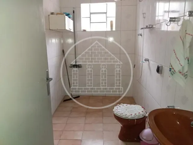 Sobrado com 270m² 2 quartos e 4 banheiros, à venda, no bairro Parque Grajaú em São Paulo