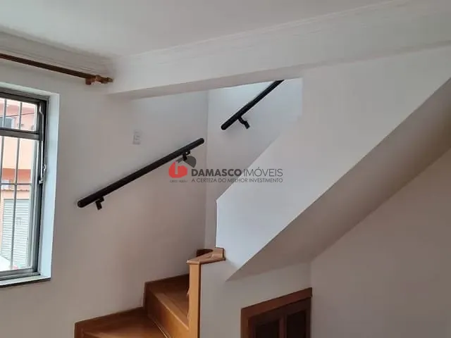 Sobrado com 80m² 2 quartos e 1 banheiro, para alugar, no bairro Santa Maria em São Caetano do Sul