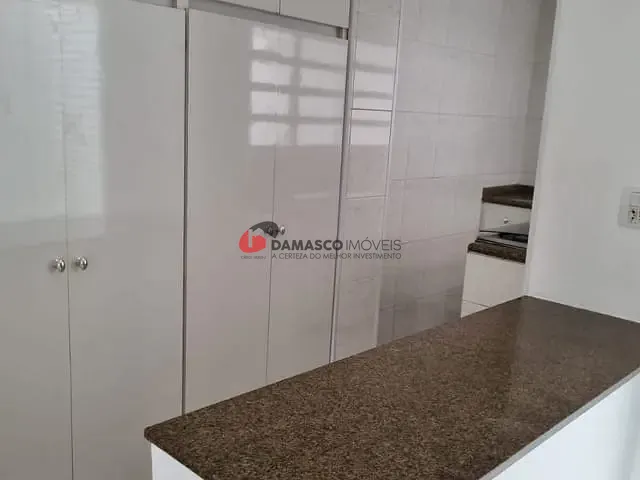 Sobrado com 80m² 2 quartos e 1 banheiro, para alugar, no bairro Santa Maria em São Caetano do Sul