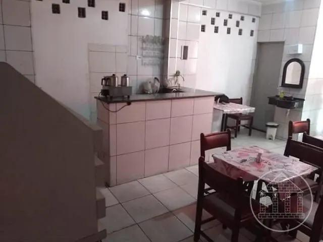 Sobrado com 170m² 3 quartos e 7 banheiros, à venda, no bairro Parque Brasil em São Paulo
