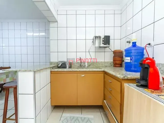 Sobrado 4 quartos e 4 banheiros, à venda ou para alugar, no bairro Jardim Gagliardi em São Bernardo do Campo