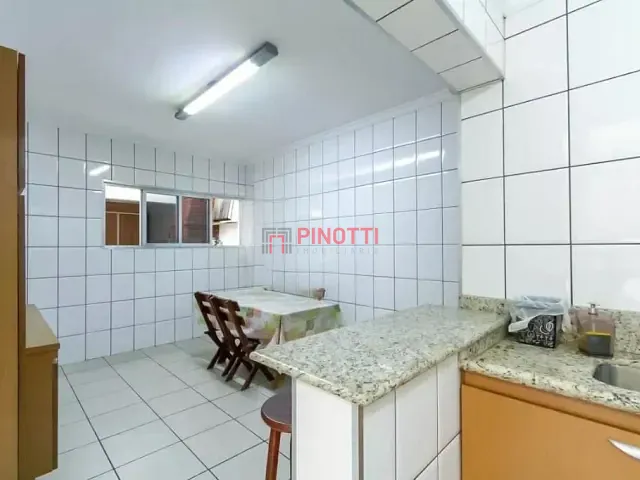 Sobrado 4 quartos e 4 banheiros, à venda ou para alugar, no bairro Jardim Gagliardi em São Bernardo do Campo