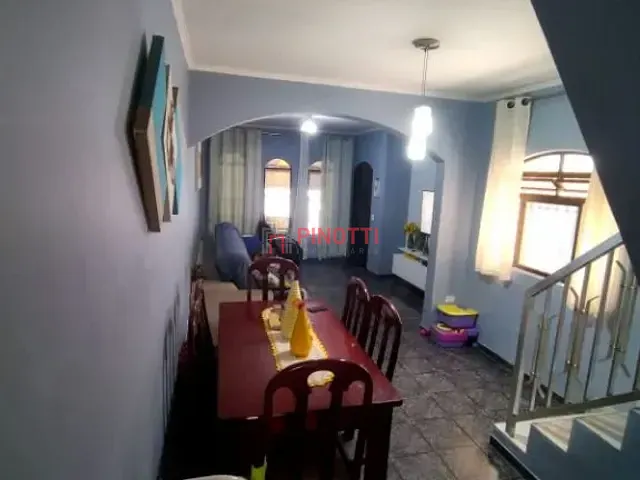 Sobrado 3 quartos e 2 banheiros, à venda, no bairro Jardim Las Vegas em Santo André