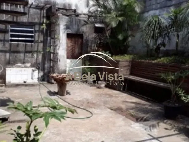 Sobrado com 500m² 5 quartos e 4 banheiros, à venda, no bairro PRESIDENTE ALTINO em Osasco