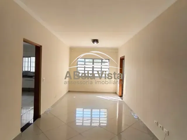 Sobrado com 125m² 3 quartos e 3 banheiros, para alugar, no bairro Bussocaba em Osasco