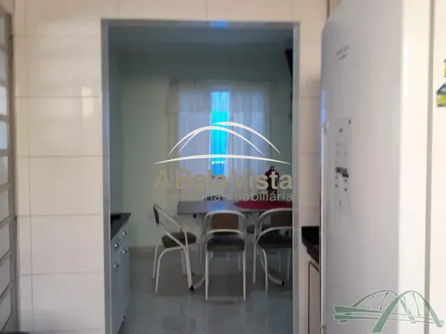 Sobrado com 500m² 2 quartos e 3 banheiros, à venda, no bairro PESTANA em Osasco