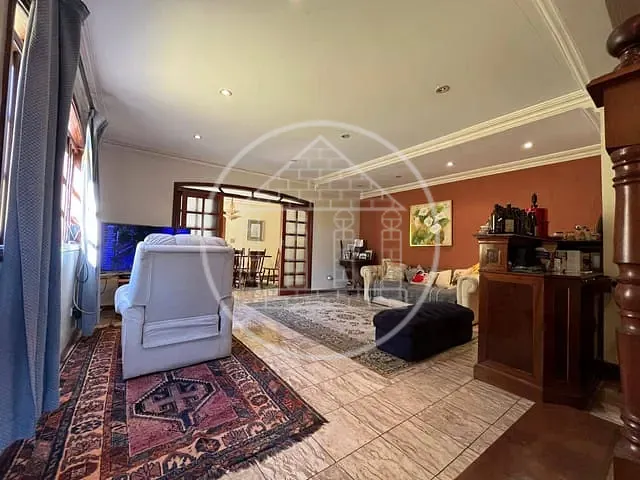 Sobrado com 250m² 4 quartos e 4 banheiros, à venda, no bairro Jardim Colonial em São Paulo