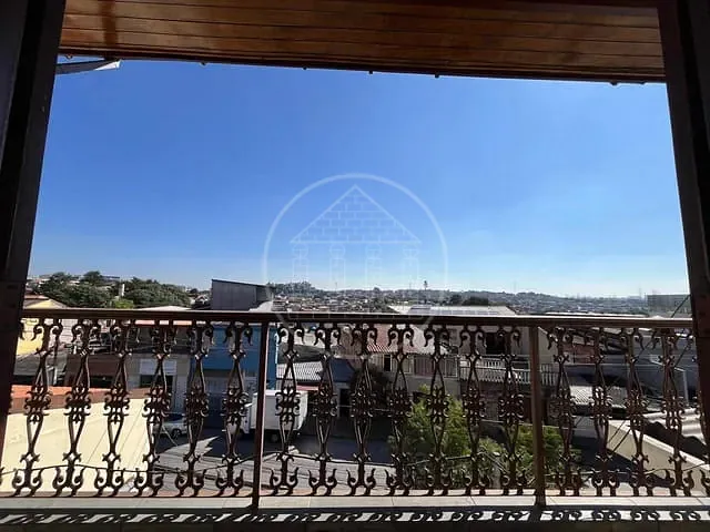 Sobrado com 250m² 4 quartos e 4 banheiros, à venda, no bairro Jardim Colonial em São Paulo