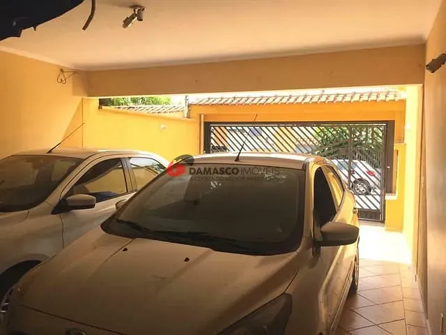 Sobrado com 201m² 4 quartos e 2 banheiros, à venda, no bairro Nova Gerti em São Caetano do Sul