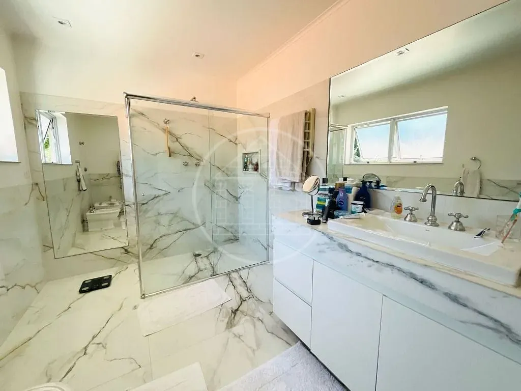 Sobrado, 3 quartos, 328 m² - Foto 8