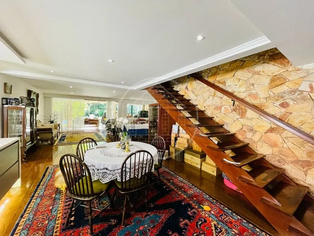 Sobrado, 3 quartos, 328 m² - Foto 3