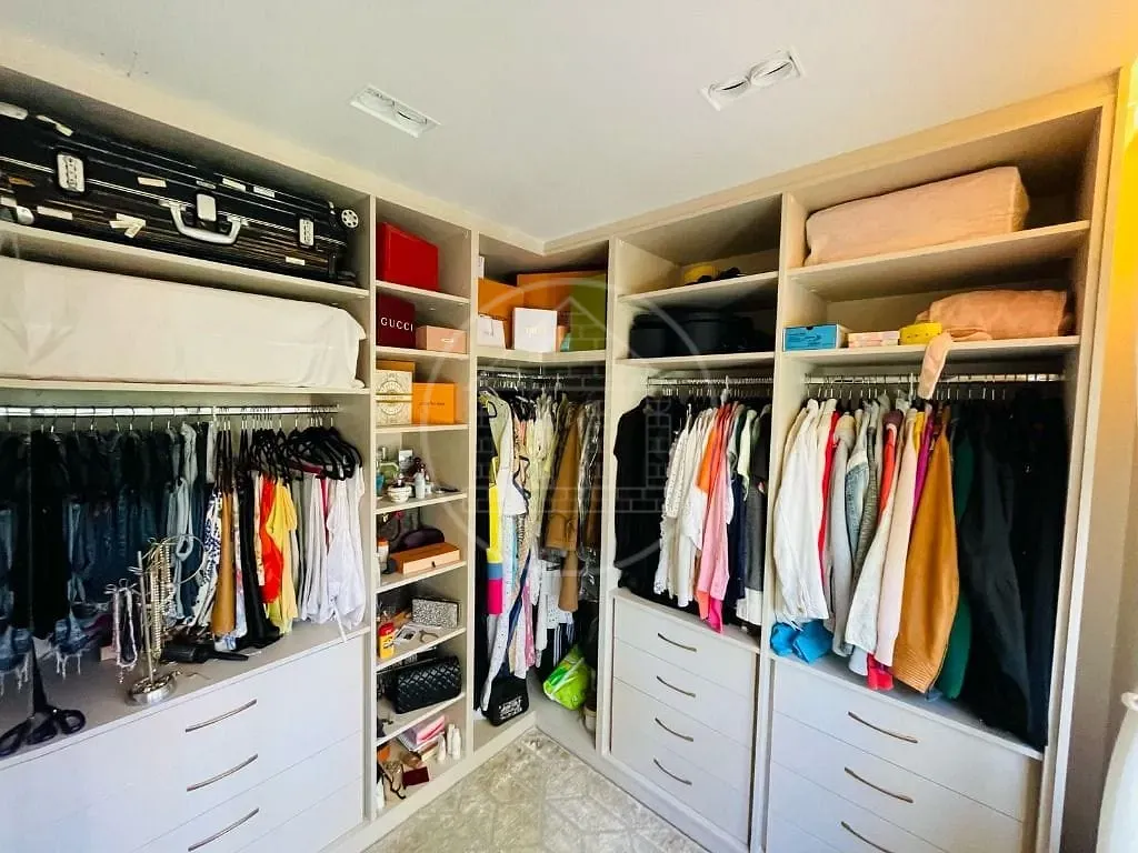Sobrado, 3 quartos, 328 m² - Foto 10