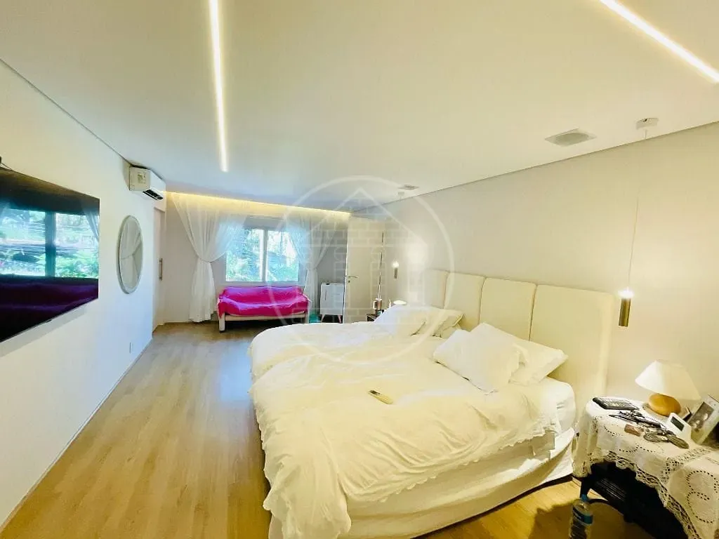 Sobrado, 3 quartos, 328 m² - Foto 6