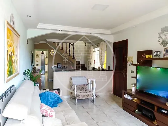 Sobrado com 125m² 3 quartos e 2 banheiros, à venda, no bairro Balneário São José em São Paulo