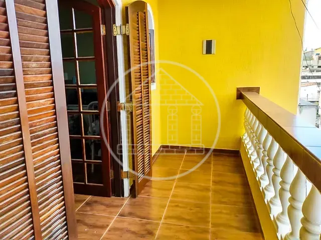 Sobrado com 125m² 3 quartos e 2 banheiros, à venda, no bairro Balneário São José em São Paulo