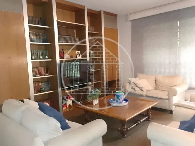 Sobrado com 600m² 5 quartos e 6 banheiros, à venda ou para alugar, no bairro Morumbi em São Paulo