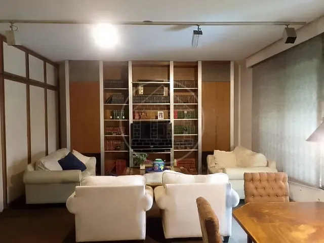 Sobrado com 600m² 5 quartos e 6 banheiros, à venda ou para alugar, no bairro Morumbi em São Paulo