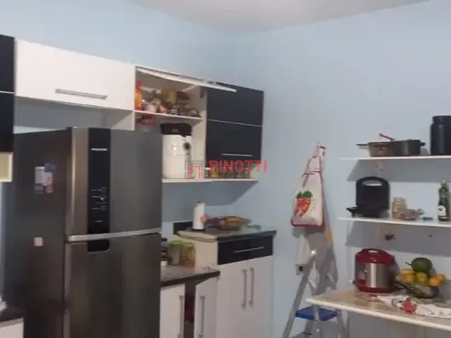 Sobrado 3 quartos e 2 banheiros, à venda, no bairro Vila Alves Dias em São Bernardo do Campo