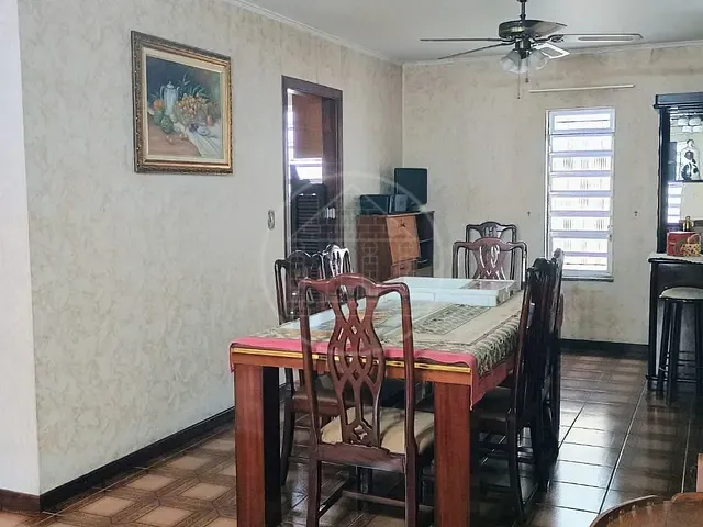Sobrado com 357m² 4 quartos e 2 banheiros, à venda, no bairro Jardim Guarapiranga em São Paulo