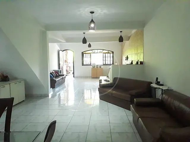 Sobrado com 125m² 3 quartos e 2 banheiros, à venda, no bairro Balneário São José em São Paulo
