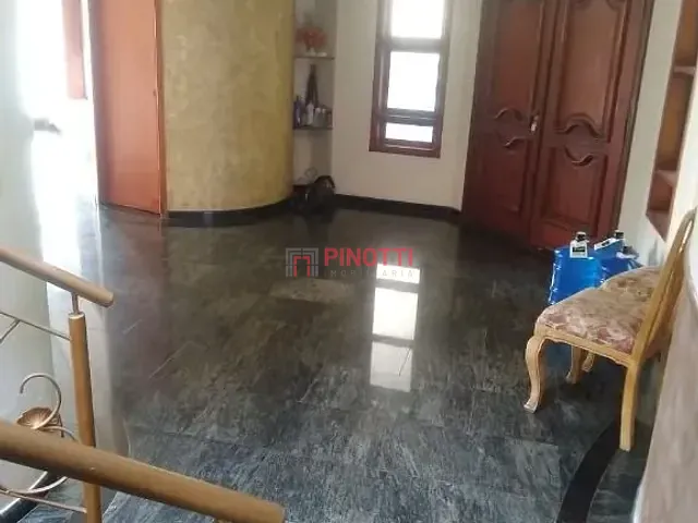Sobrado 5 quartos e 5 banheiros, para alugar, no bairro Vila Pires em Santo André