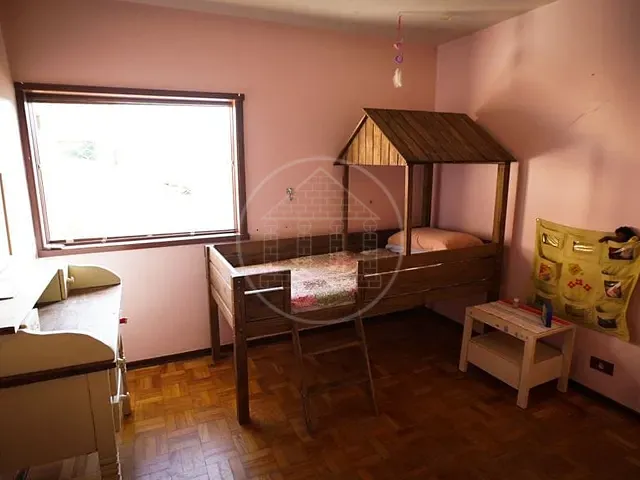 Sobrado com 216m² 4 quartos e 4 banheiros, à venda, no bairro Jardim Petrópolis em São Paulo