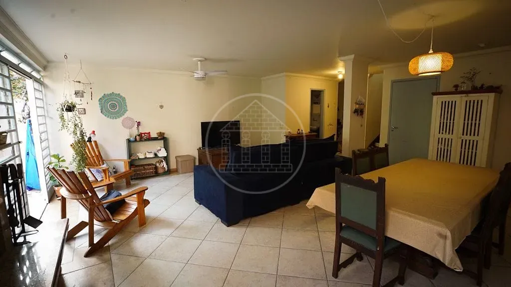 Sobrado, 4 quartos, 199 m² - Foto 1