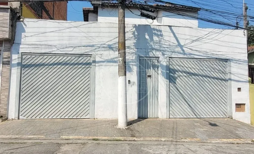 Sobrado, 3 quartos, 200 m² - Foto 1