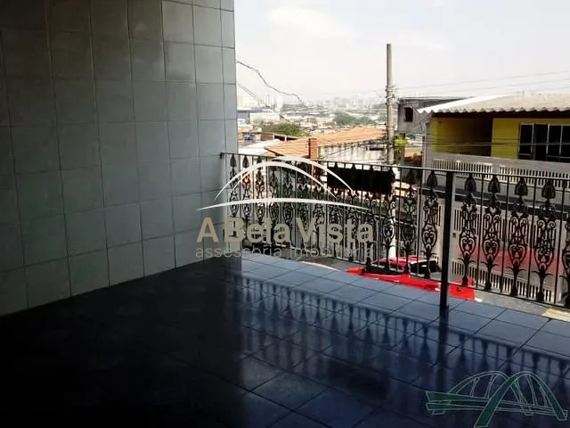 Sobrado com 250m² 3 quartos e 4 banheiros, à venda, no bairro AYROSA em Osasco
