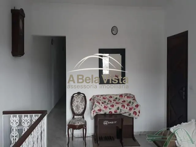 Sobrado com 233m² 3 quartos e 2 banheiros, à venda, no bairro JD. ORIENTAL em Osasco