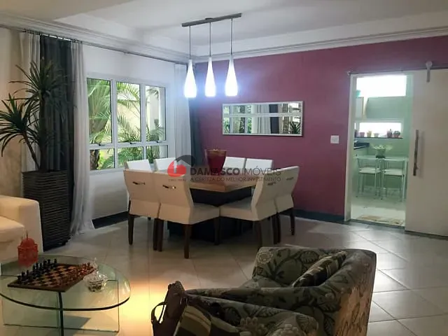 Sobrado com 271m² 3 quartos e 4 banheiros, à venda, no bairro Santo Antônio em São Caetano do Sul