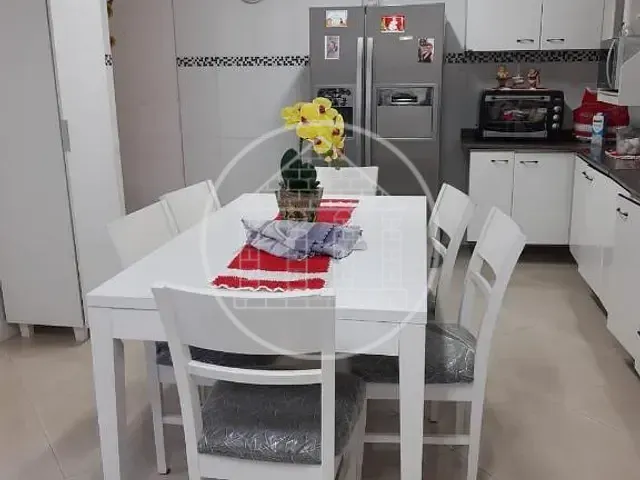 Sobrado com 125m² 4 quartos e 4 banheiros, à venda, no bairro Balneário São José em São Paulo
