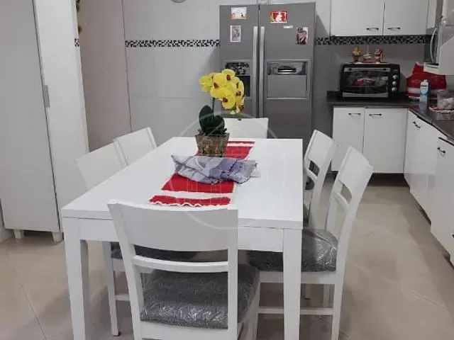 Sobrado com 125m² 4 quartos e 4 banheiros, à venda, no bairro Balneário São José em São Paulo