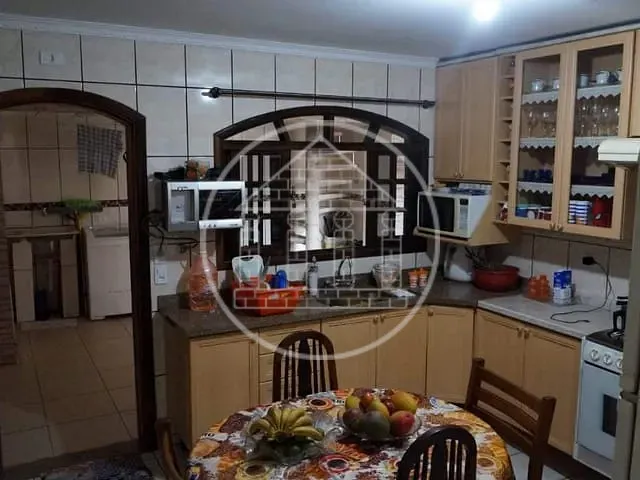 Sobrado com 125m² 2 quartos e 2 banheiros, à venda, no bairro Jardim Almeida Prado em São Paulo