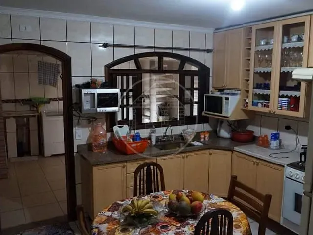 Sobrado com 125m² 2 quartos e 2 banheiros, à venda, no bairro Jardim Almeida Prado em São Paulo