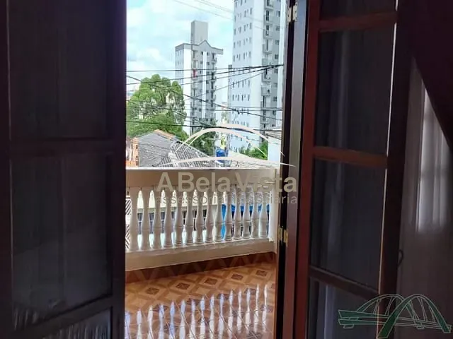 Sobrado com 150m² 3 quartos e 2 banheiros, à venda, no bairro VELOSO em Osasco