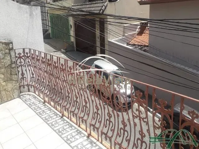 Sobrado com 250m² 4 quartos e 3 banheiros, à venda, no bairro Adalgisa em Osasco