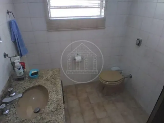 Sobrado com 180m² 4 quartos e 3 banheiros, à venda, no bairro Vila do Encontro em São Paulo