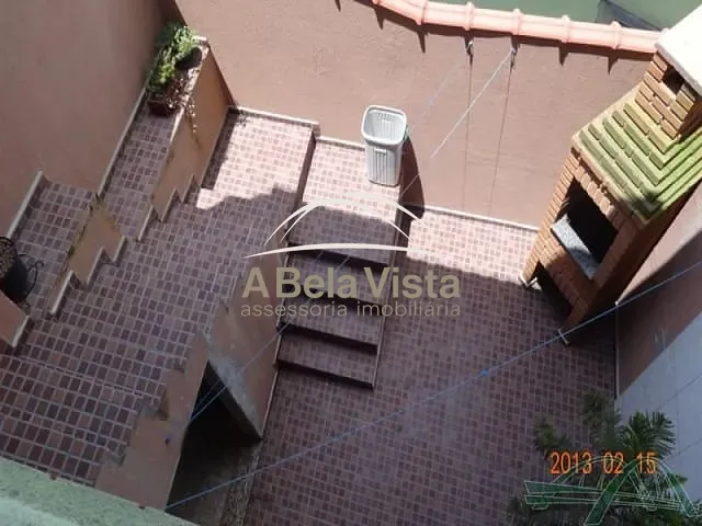 Sobrado com 150m² 3 quartos e 2 banheiros, à venda, no bairro JD DAS FLORES em Osasco