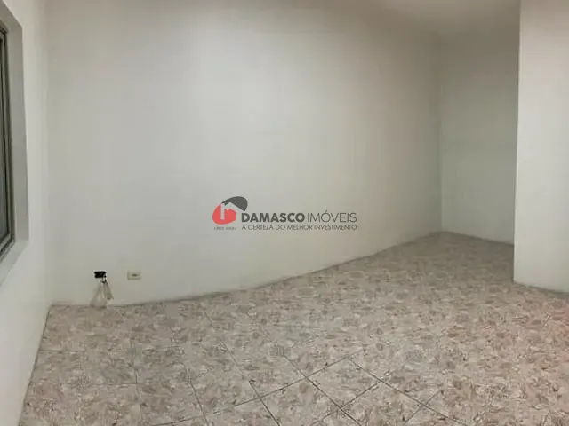 Sobrado com 256m² 3 quartos e 1 banheiro, à venda, no bairro Santa Paula em São Caetano do Sul