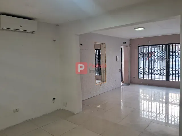 Sobrado com 98m², para alugar, no bairro Campo Belo em São Paulo
