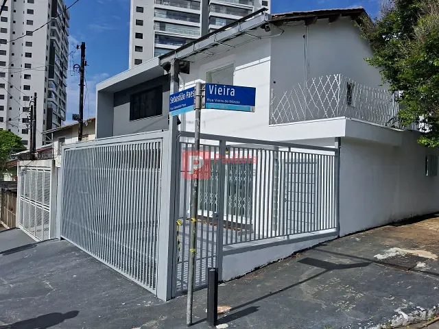 Sobrado com 98m², para alugar, no bairro Campo Belo em São Paulo