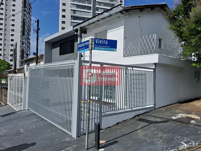 Sobrado com 98m², para alugar, no bairro Campo Belo em São Paulo