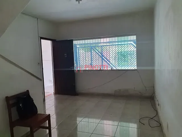 Sobrado 2 quartos e 1 banheiro, à venda, no bairro Jardim Orlandina em São Bernardo do Campo