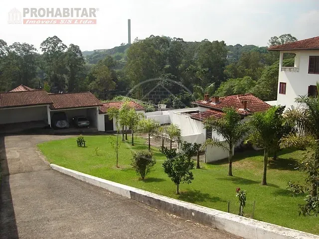 Sobrado com 504m² 2 quartos e 3 banheiros, à venda, no bairro Parque do Terceiro Lago em São Paulo
