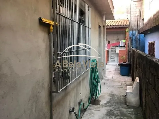 Sobrado com 130m² 3 quartos e 2 banheiros, à venda, no bairro PQ SANTA TERESA em Carapicuíba