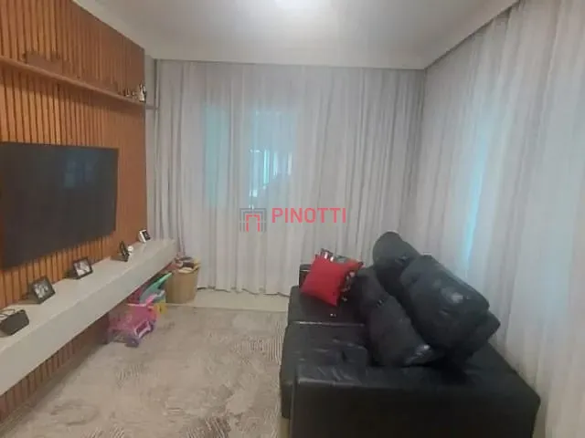 Sobrado 3 quartos e 3 banheiros, à venda, no bairro Nova Petrópolis em São Bernardo do Campo