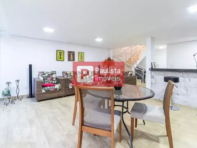 Sobrado com 370m² 4 quartos e 6 banheiros, à venda, no bairro Jardim São Nicolau em São Paulo