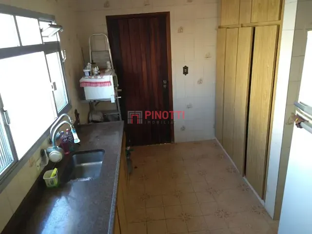 Sobrado 3 quartos e 2 banheiros, à venda, no bairro Baeta Neves em São Bernardo do Campo