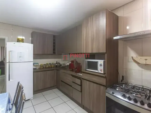 Sobrado 3 quartos e 3 banheiros, à venda, no bairro Jardim Brasília em São Bernardo do Campo
